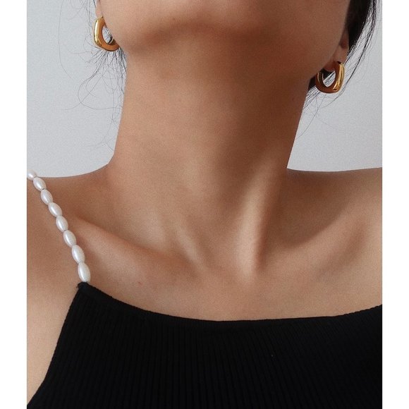 NEW 18K Gold Plated Open Square Hoop Earrings - Picture 12 of 12